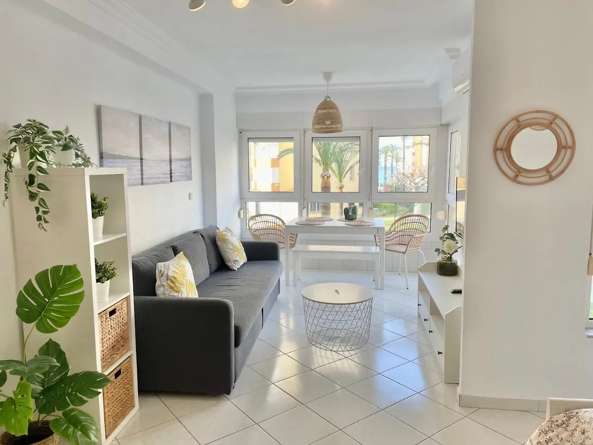 Apartamento Urbanización Centro Internacional Algarrobo Costa